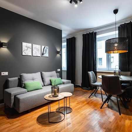Authentic Apartment Next To Schwedenplatz ウィーン エクステリア 写真
